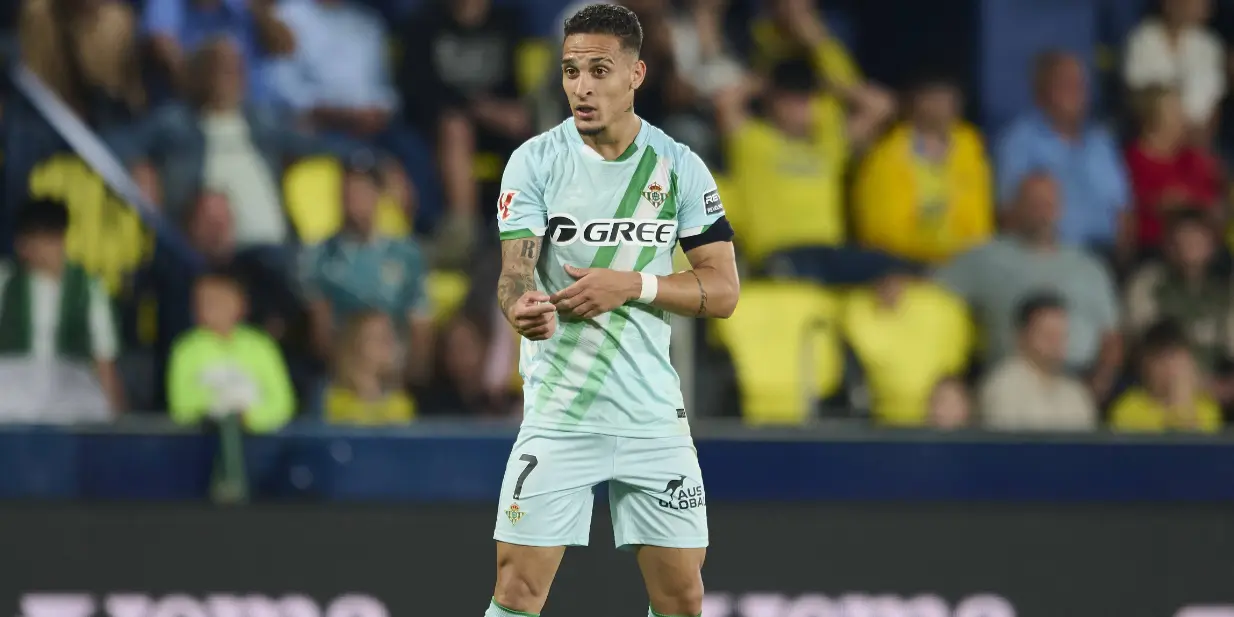 Anthony: Everything at Betis Makes Me Happy; I Had a Difficult Time in Manchester
