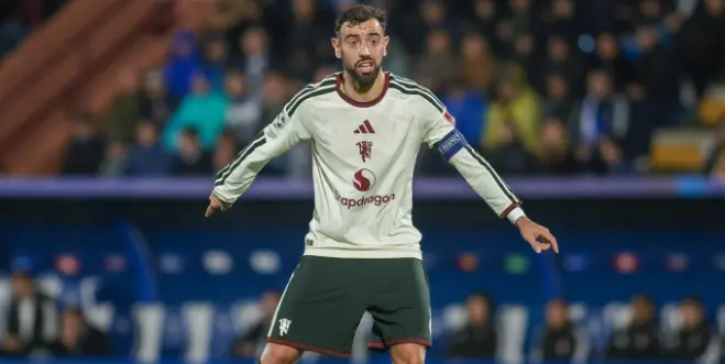 Taking Aim at Carrick: Bruno Fernandes Reveals in Post-Match Interview That Coaching Staff Decided Against Man-to-Man Marking